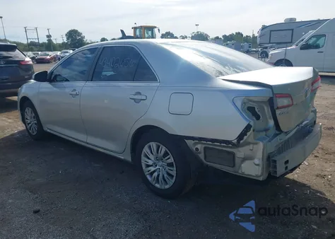 2012 Toyota Camry Le z USA, uszkodzony, nr VIN 4T4BF1FK8CR232656